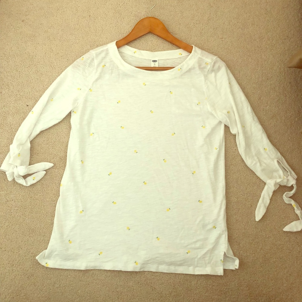 Old Navy Tie Sleeve Boatneck w/Lemon Detail